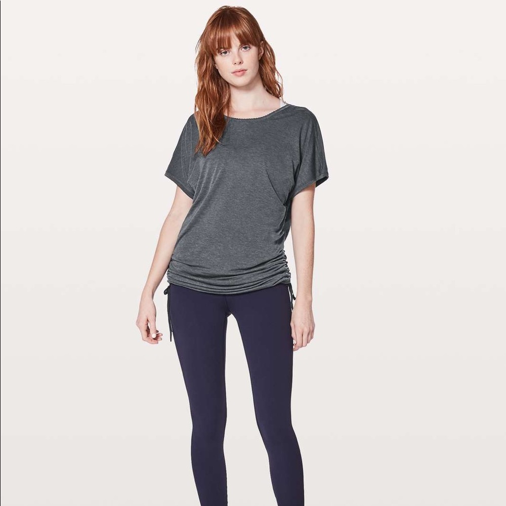 Lululemon Tied to It tee